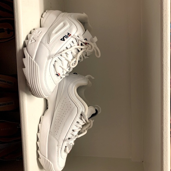 Womens Fila Disruptor 2 Premium Athletic Shoe - Picture 1 of 2